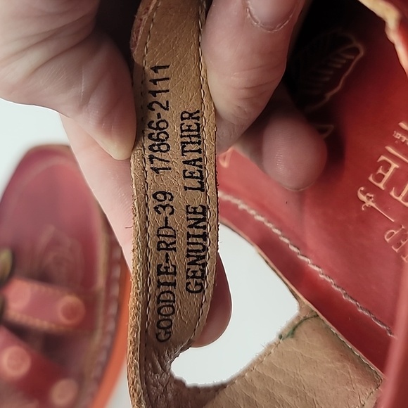 L'ARTISTE 🌺🌼 Goodie Sandal sz8.5 embellished leather handcrafted SPRING … - Picture 11 of 12